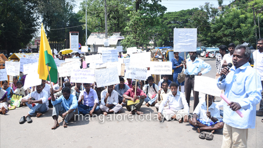 protest 3